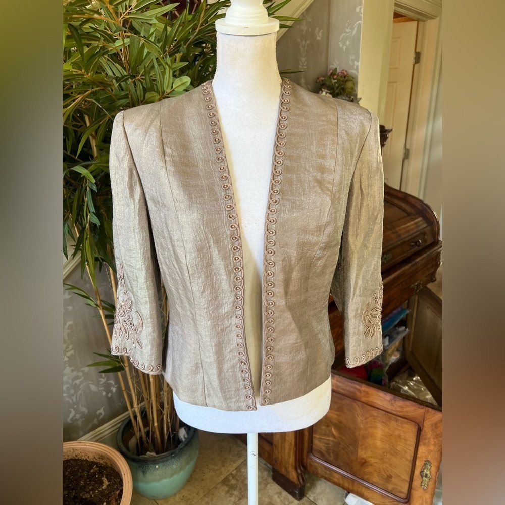 KM collections, ladies, dress jacket, size 10 decorative sleeves and front taupe - Picture 5 of 11